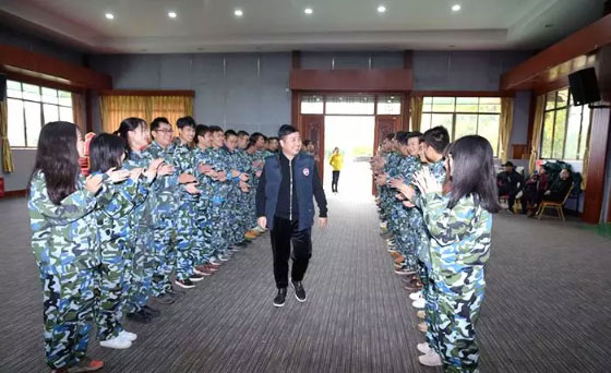 團(tuán)建活動(dòng) | 凝心聚力，我們是一家人！